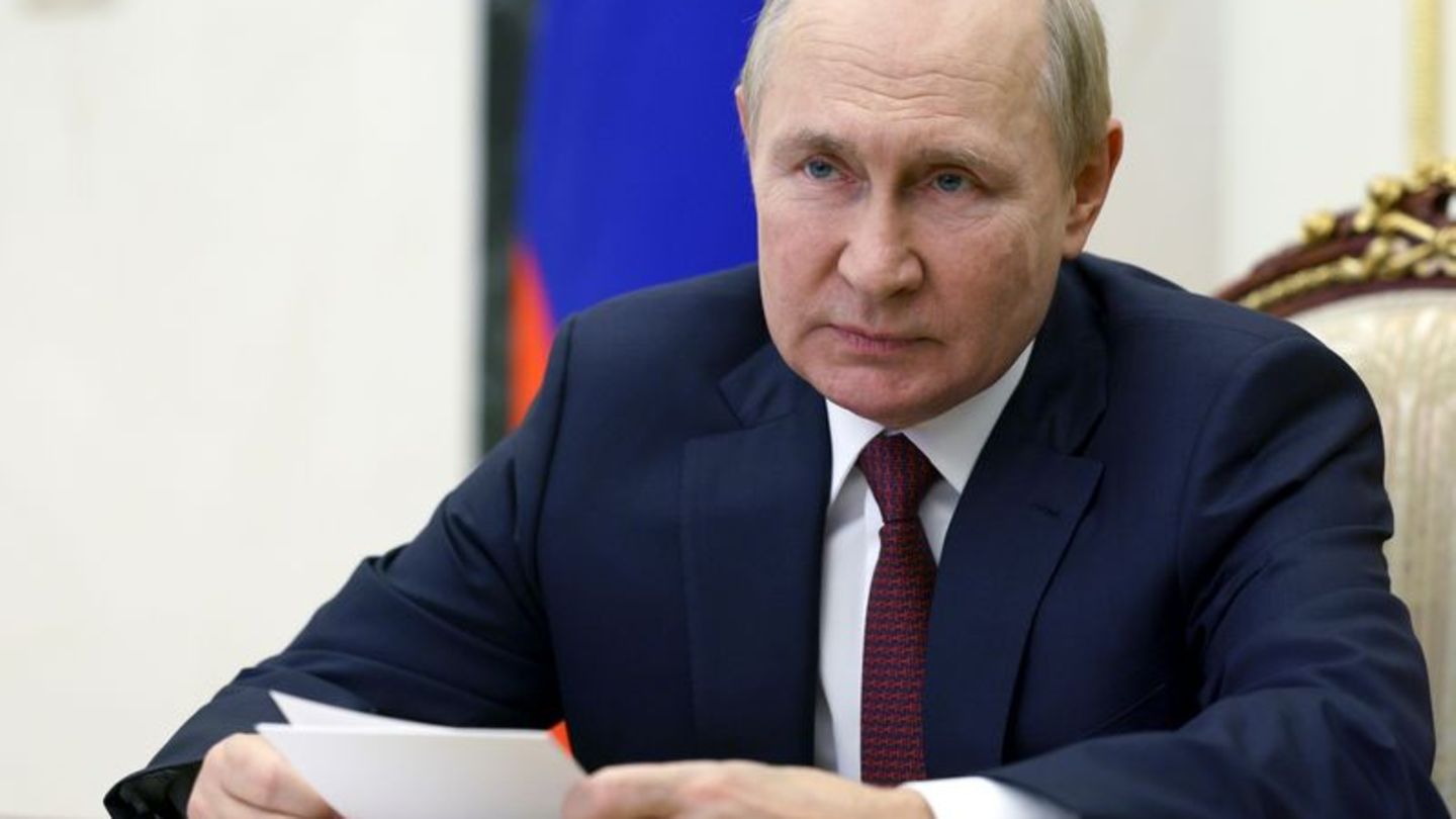 Russlands Präsident Wladimir Putin setzt sich dem Völkerrecht entgegen. Foto: Gavriil Grigorov/Pool Sputnik Kremlin/AP/dpa